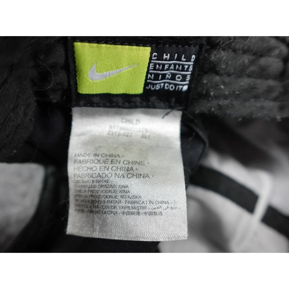Nike Baseball Cap Child One Size Black Good Embroidered Swoosh Adjustable Hat